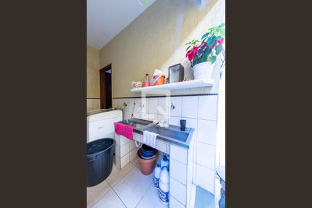 Casa para alugar com 440m², 4 quartos e 2 vagas Casa para alugar com 440m², 4 quartos e 2 vagasÁrea de Serviço