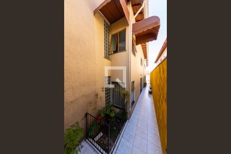 Casa para alugar com 440m², 4 quartos e 2 vagas Casa para alugar com 440m², 4 quartos e 2 vagasQuintal