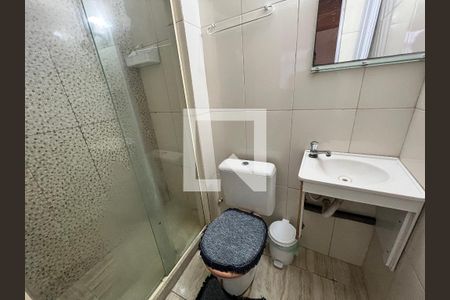 Banheiro da Suíte 1 de casa para alugar com 2 quartos, 60m² em Cachambi, Rio de Janeiro