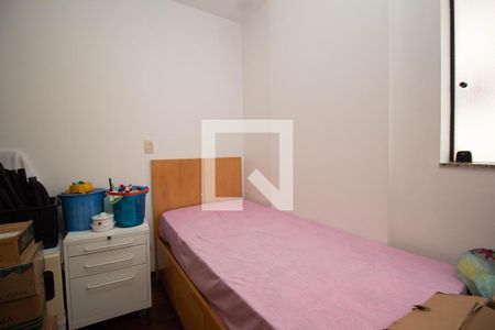 Apartamento à venda com 440m², 4 quartos e 4 vagas Apartamento à venda com 440m², 4 quartos e 4 vagasQuarto de Serviço