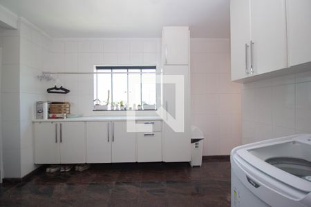 Apartamento à venda com 440m², 4 quartos e 4 vagas Apartamento à venda com 440m², 4 quartos e 4 vagasÁrea de Serviço