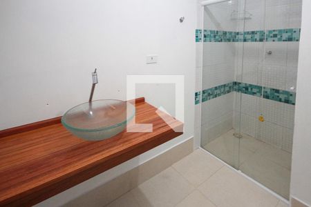 Casa à venda com 400m², 5 quartos e 8 vagas Casa à venda com 400m², 5 quartos e 8 vagasBanheiro casa 02