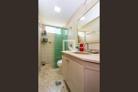 Apartamento à venda com 105m², 3 quartos e 2 vagasBanheiro Social