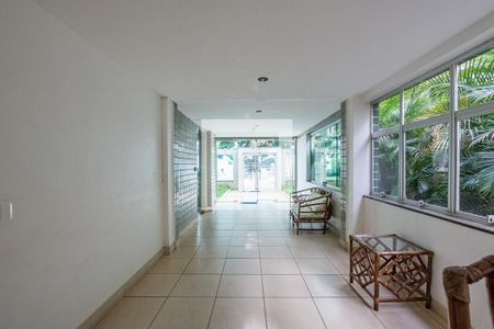 Apartamento à venda com 105m², 3 quartos e 2 vagasHall de entrada