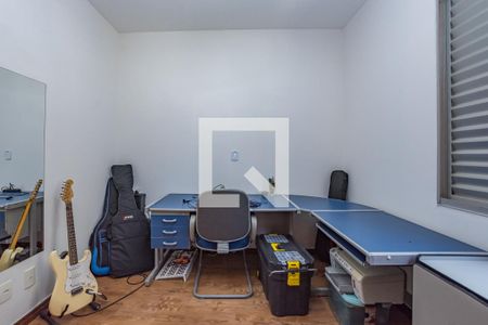 Apartamento à venda com 105m², 3 quartos e 2 vagasQuarto 2