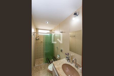 Apartamento à venda com 105m², 3 quartos e 2 vagasBanheiro da Suíte