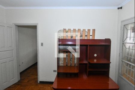 Casa à venda com 200m², 4 quartos e sem vaga Casa à venda com 200m², 4 quartos e sem vagaQuarto 1