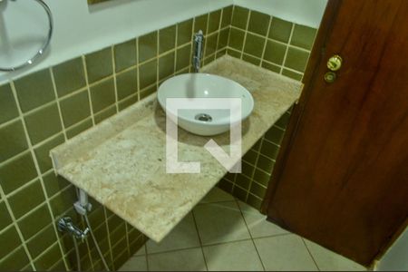 Lavabo de casa de condomínio à venda com 4 quartos, 268m² em Taquara, Rio de Janeiro