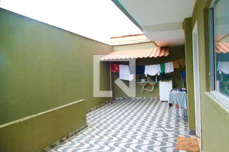 Casa de condomínio à venda com 148m², 4 quartos e sem vaga Casa de condomínio à venda com 148m², 4 quartos e sem vagaÁrea de serviço