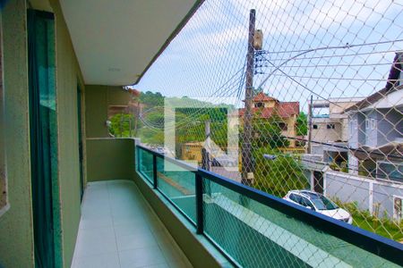 Casa de condomínio à venda com 148m², 4 quartos e sem vaga Casa de condomínio à venda com 148m², 4 quartos e sem vagaVaranda