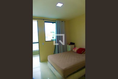 Casa de condomínio à venda com 148m², 4 quartos e sem vaga Casa de condomínio à venda com 148m², 4 quartos e sem vagaQuarto