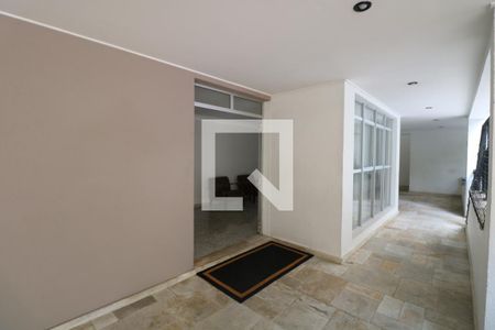 Apartamento à venda com 80m², 3 quartos e 1 vagaHall entrada