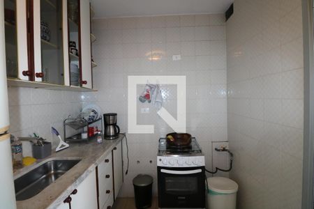 Apartamento à venda com 80m², 3 quartos e 1 vagaCozinha