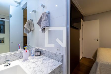 Apartamento à venda com 89m², 3 quartos e 2 vagasBanheiro da Suíte