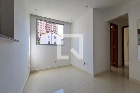 Sala de apartamento para alugar com 2 quartos, 50m² em Lins de Vasconcelos, Rio de Janeiro