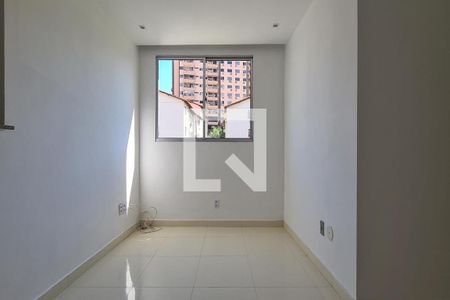 Sala de apartamento para alugar com 2 quartos, 50m² em Lins de Vasconcelos, Rio de Janeiro