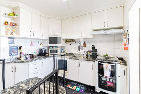 Apartamento à venda com 80m², 3 quartos e 2 vagasCozinha