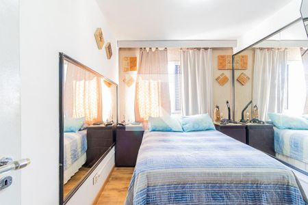 Quarto 1 de apartamento à venda com 3 quartos, 80m² em Jardim Umuarama, São Paulo