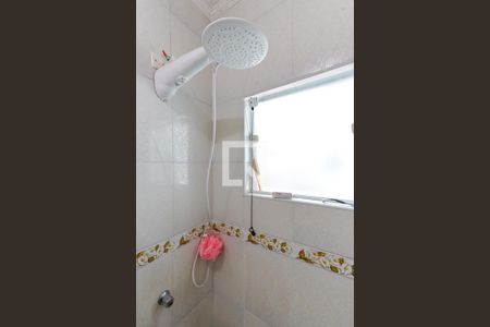 Casa à venda com 100m², 3 quartos e 2 vagas Casa à venda com 100m², 3 quartos e 2 vagasBanheiro da Suíte 1