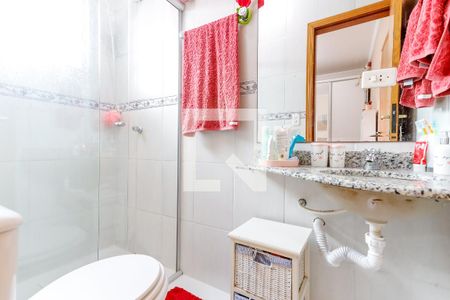 Casa à venda com 100m², 3 quartos e 2 vagas Casa à venda com 100m², 3 quartos e 2 vagasBanheiro da Suíte 2