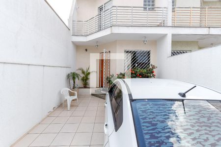 Casa à venda com 100m², 3 quartos e 2 vagas Casa à venda com 100m², 3 quartos e 2 vagasGaragem