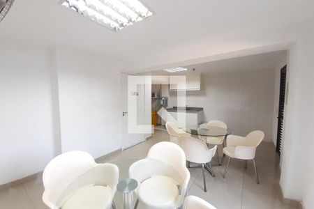 Apartamento à venda com 50m², 2 quartos e sem vaga Apartamento à venda com 50m², 2 quartos e sem vagaÁrea comum - Salão de festas