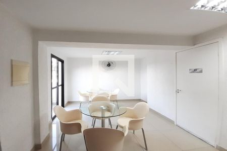 Apartamento à venda com 50m², 2 quartos e sem vaga Apartamento à venda com 50m², 2 quartos e sem vagaÁrea comum - Salão de festas