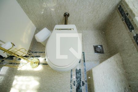 Casa à venda com 350m², 4 quartos e 3 vagas Casa à venda com 350m², 4 quartos e 3 vagasBanheiro da Suíte 3