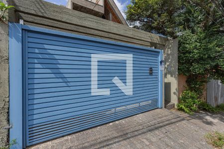 Casa à venda com 280m², 3 quartos e 2 vagasFachada