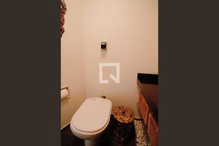 Apartamento à venda com 157m², 3 quartos e 3 vagas Apartamento à venda com 157m², 3 quartos e 3 vagasLavabo