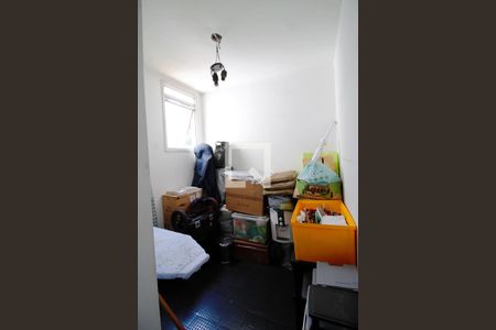 Apartamento à venda com 157m², 3 quartos e 3 vagas Apartamento à venda com 157m², 3 quartos e 3 vagasQuarto de Serviço