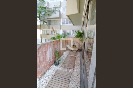 Apartamento à venda com 157m², 3 quartos e 3 vagas Apartamento à venda com 157m², 3 quartos e 3 vagasVaranda da Sala