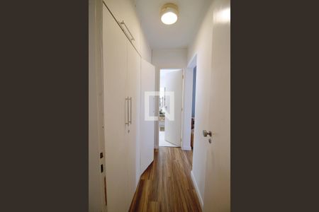 Apartamento à venda com 157m², 3 quartos e 3 vagas Apartamento à venda com 157m², 3 quartos e 3 vagasCloset da suíte 1