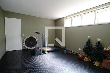 Apartamento à venda com 157m², 3 quartos e 3 vagas Apartamento à venda com 157m², 3 quartos e 3 vagasÁrea comum - Academia