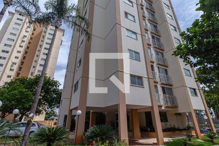 Apartamento para alugar com 58m², 2 quartos e 2 vagasFachada do bloco