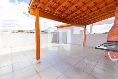 Apartamento para alugar com 34m², 2 quartos e sem vaga Apartamento para alugar com 34m², 2 quartos e sem vagaÁrea Comum - Churrasqueira