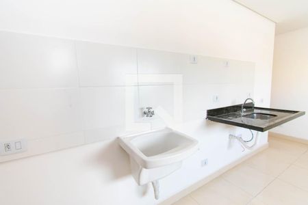 Apartamento para alugar com 34m², 2 quartos e sem vaga Apartamento para alugar com 34m², 2 quartos e sem vagaÁrea de Serviço