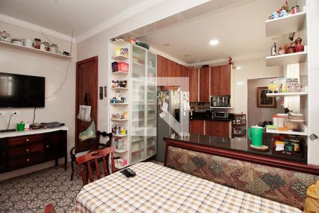 Casa para alugar com 500m², 5 quartos e 5 vagasCozinha