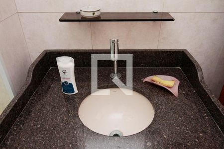 Casa para alugar com 500m², 5 quartos e 5 vagasBanheiro do Escritório