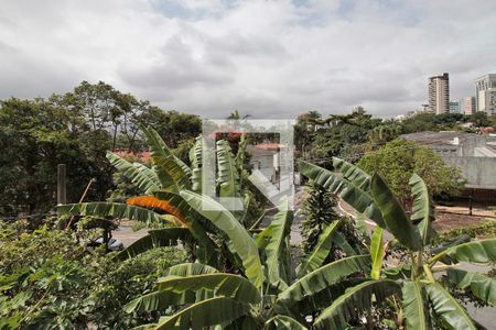 Casa para alugar com 500m², 5 quartos e 5 vagasVista