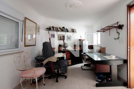 Casa para alugar com 500m², 5 quartos e 5 vagasEscritório