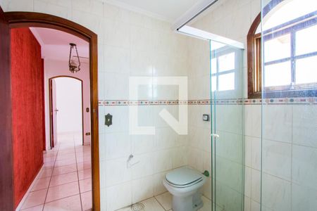 Casa à venda com 263m², 3 quartos e 5 vagas Casa à venda com 263m², 3 quartos e 5 vagasBanheiro social