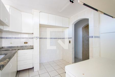 Casa à venda com 263m², 3 quartos e 5 vagas Casa à venda com 263m², 3 quartos e 5 vagasCozinha