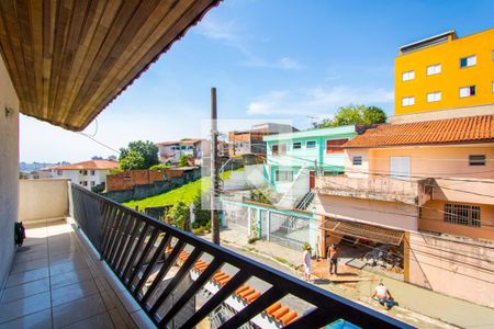 Casa à venda com 263m², 3 quartos e 5 vagas Casa à venda com 263m², 3 quartos e 5 vagasVaranda do quarto 1