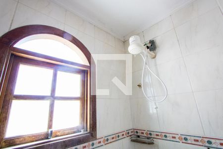 Casa à venda com 263m², 3 quartos e 5 vagas Casa à venda com 263m², 3 quartos e 5 vagasBanheiro social