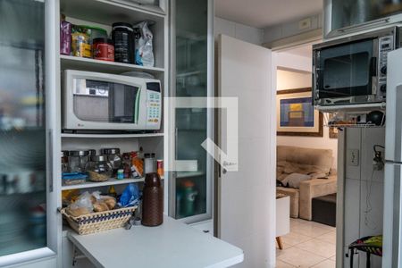 Casa à venda com 150m², 4 quartos e 2 vagas Casa à venda com 150m², 4 quartos e 2 vagasCozinha