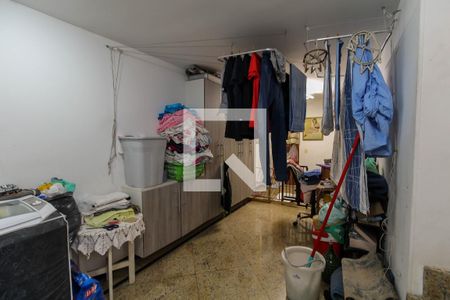 Casa à venda com 221m², 3 quartos e 4 vagasÁrea de Serviço