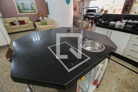 Casa à venda com 221m², 3 quartos e 4 vagasCozinha