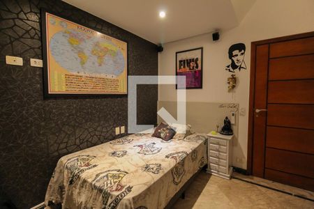 Casa à venda com 221m², 3 quartos e 4 vagasQuarto 2