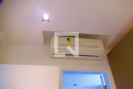 Casa de condomínio à venda com 80m², 2 quartos e 1 vaga Casa de condomínio à venda com 80m², 2 quartos e 1 vagaSuíte